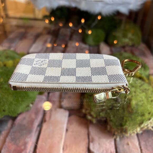 LOUIS VUITTON Damier Azur Pochette Cles - Picture 6 of 8